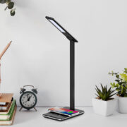 NAMIZNA TOUCH LED SVETILKA 5W 3000K DO 6500K + BREZŽIČNO POLNJENJE TELEFONOV