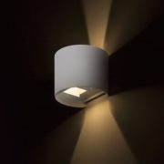 ZUNANJA ZATEMNILNA STENSKA LED SVETILKA TITO 6W 3000K BELA ALI ČRNA IP65