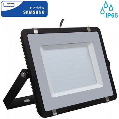 industrijski-zunanji-led-reflektor-200w-samsung-diode-ip65-črni