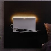 ZATEMNILNA STENSKA DVOJNA LED SVETILKA Z DVEMA STIKALOMA IN USB VHODOM JARINA 4,5W+1,6W 3000K