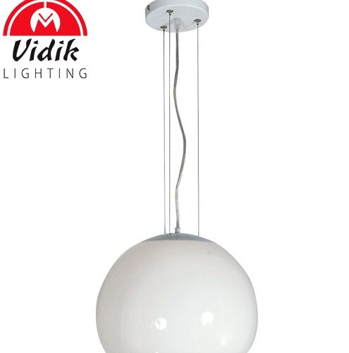 viseči-beli-lestenec-za-jedilnico