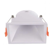 VGRADNA SVETILKA 93X93 mm GU10 ČRNA ALI BELA