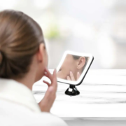 NAMIZNO BATERIJSKO KOZMETIČNO OGLEDALO Z LED SVETILKO 3,3W IP44