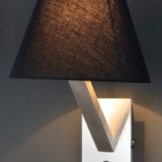 STENSKA SVETILKA S STIKALOM ORLANDO E27 1X40W BELA ALI ČRNA