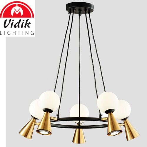 viseči-lestenec-mesing-steklo-klasični