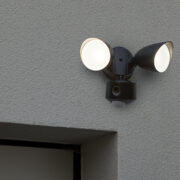 SENZORSKA SVETILKA Z VARNOSTNO KAMERO DRACO 19W 5000K IP44