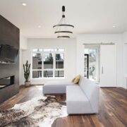 VISEČA LED SVETILKA 800 mm 46W 3000K