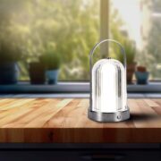 AKUMULATORSKA NAMIZNA LED SVETILKA 1W 3000K DO 6000K V TREH BARVAH