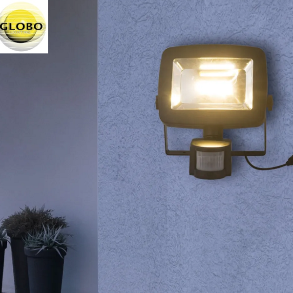 SENZORSKI SOLARNI LED REFLEKTOR 3W 2700K IP65