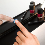 OGLEDALO Z LED SVETILKO MIRRA LED MIRROR fi 500 mm 10,5W 3000K DO 6500K IP44