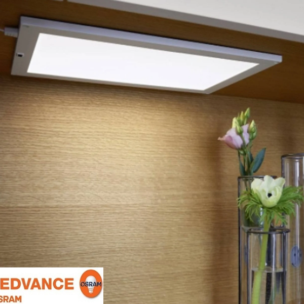 SENZORSKA ZATEMNILNA PODELEMNTNA LED SVETILKA OSRAM LEDVANCE CABINET LED PANEL 5W 3000K