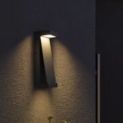 ZUNANJA STENSKA LED SVETILKA BRADU 12W 3000K IP65 V DVEH BARVAH
