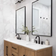 STENSKA LED SVETILKA BREGGO 610 mm 12W 3000K IP54 BELA ALI ČRNA