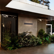 ZUNANJA STENSKA LED SVETILKA IZ BETONA LUNA 500 mm 19W 3000K IP65